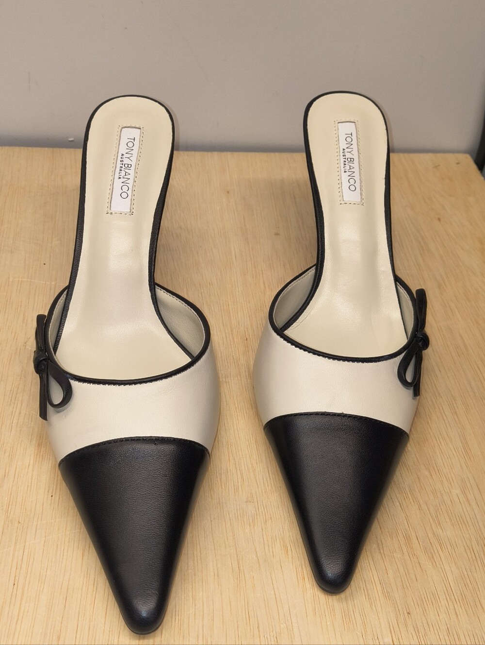 Tony Bianca Shirley Pointed Cap Toe Mule Size 10